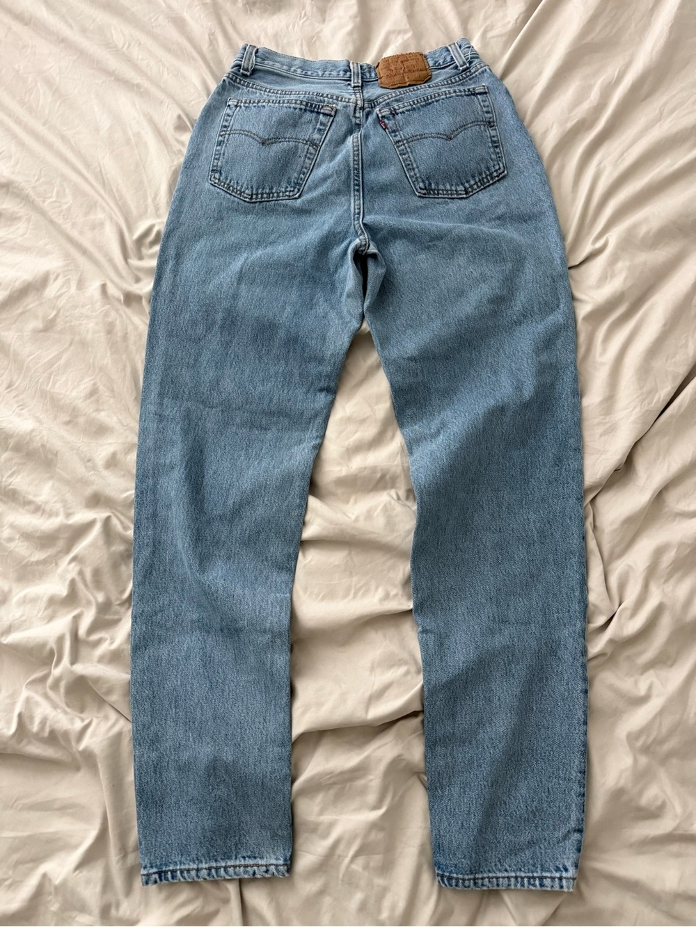 True Vintage 90s Levis 501 Faded Blue High Rise Straight Jeans 30x31 USA Made